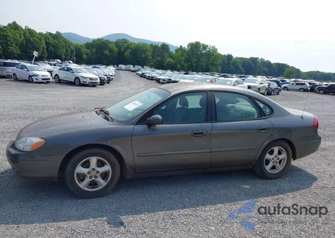 2002 Ford Taurus Se z USA, uszkodzony, nr VIN 1FAFP53U42A101370